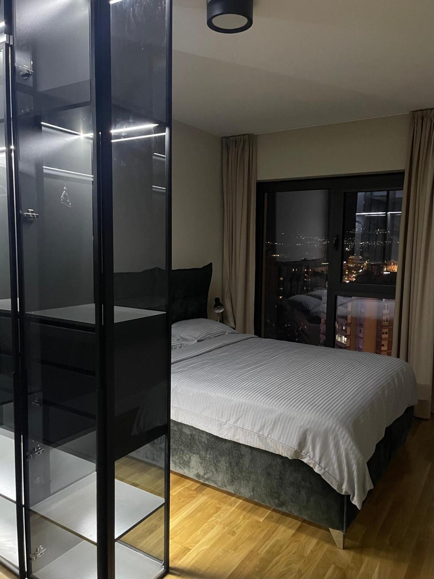 180° View Apartment In Diamond Building สโกเปีย ภายนอก รูปภาพ