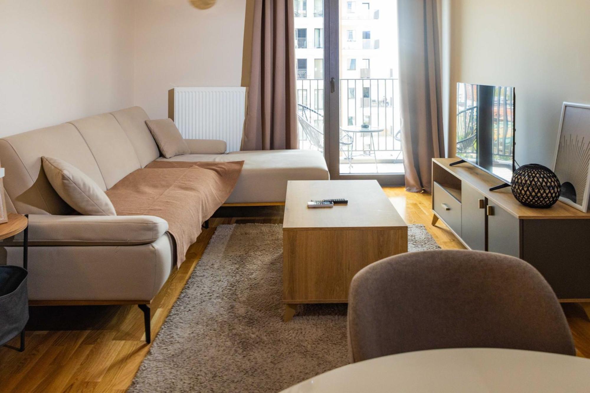 180° View Apartment In Diamond Building สโกเปีย ภายนอก รูปภาพ